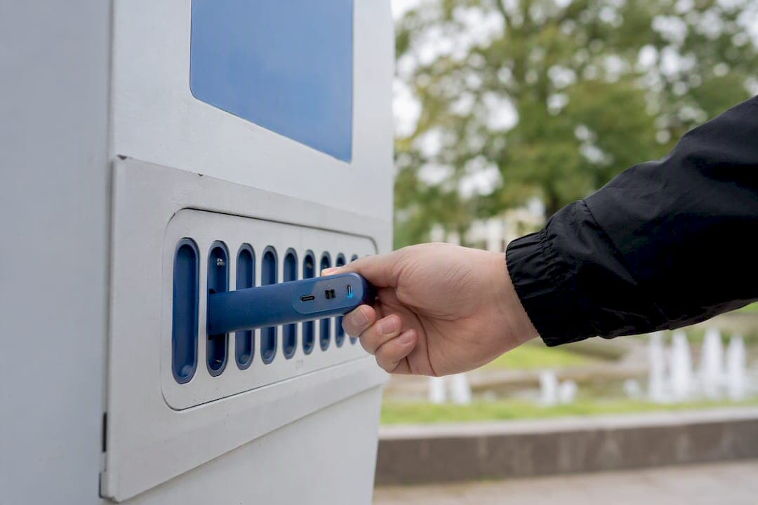 Passive Einnahmequellen im Einzelhandel 2026: Lohnt sich Powerbank-Verleih?
